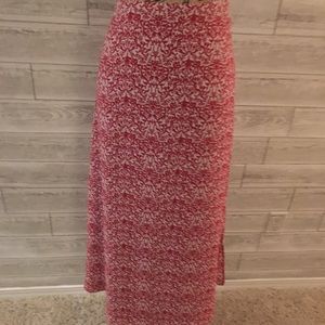 Red & white print skirt